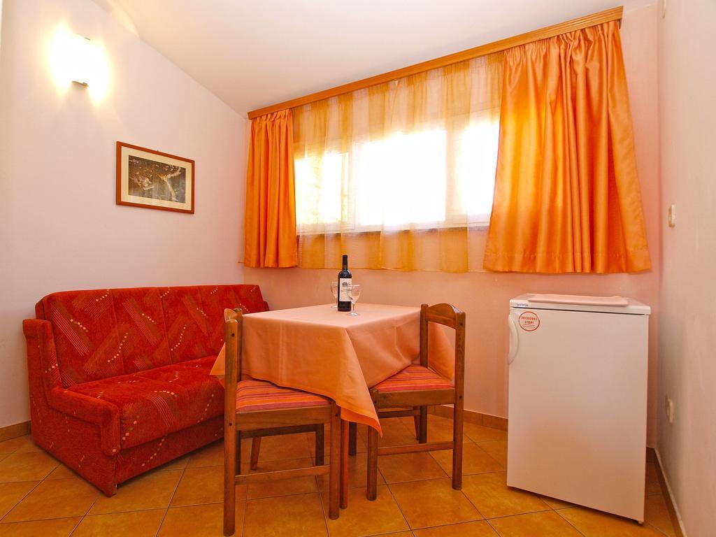 Apartments Lidija 1305 普拉 外观 照片